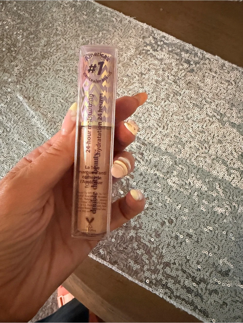 NIB Tarte Shape Tape Cream Concealer - 22N Light Neutral